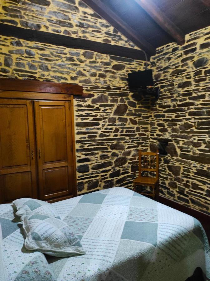 Casa Freixe Apartamentos Rurales Santa Eulalia de Oscos Luaran gambar