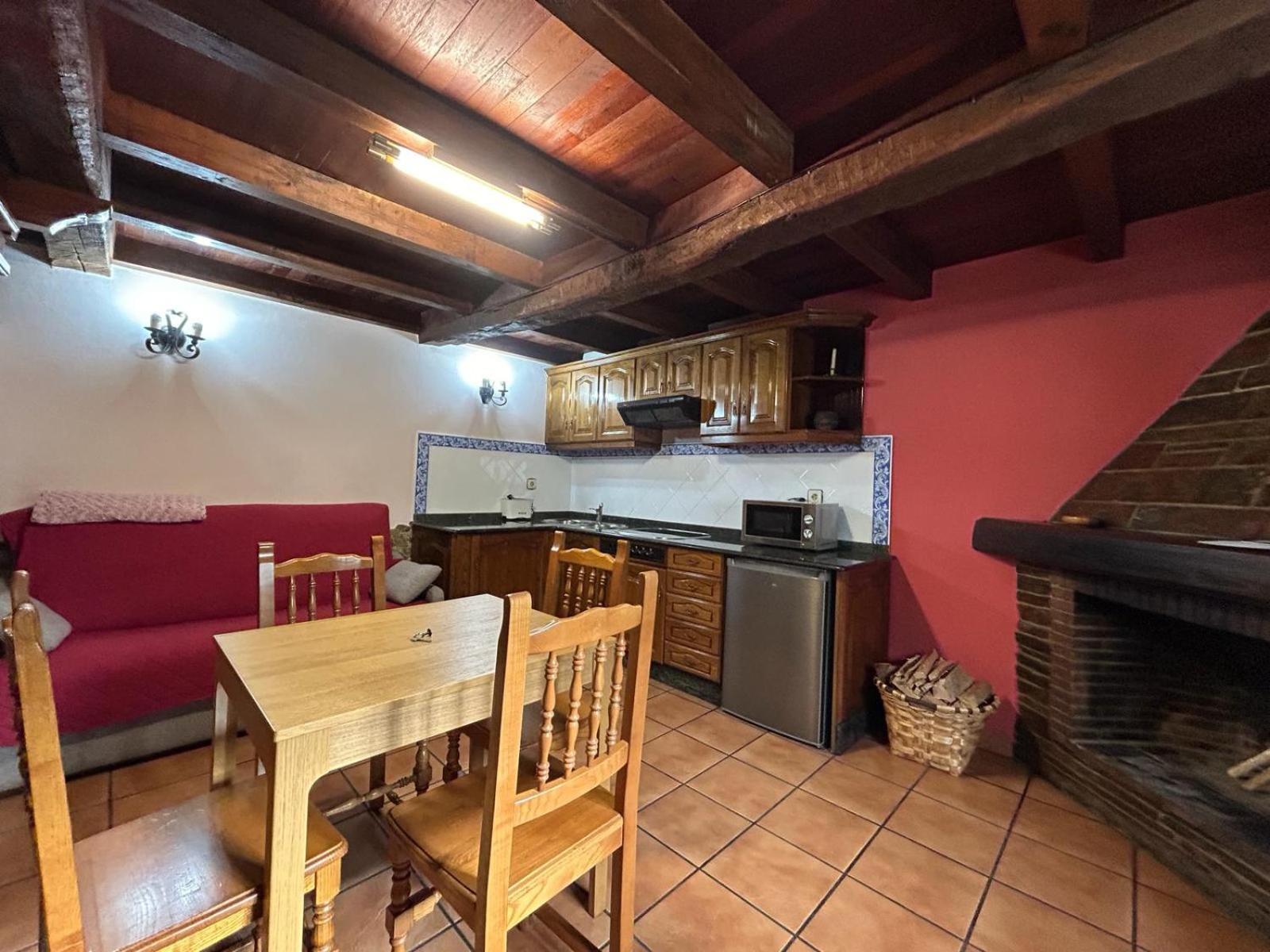 Casa Freixe Apartamentos Rurales Santa Eulalia de Oscos Luaran gambar